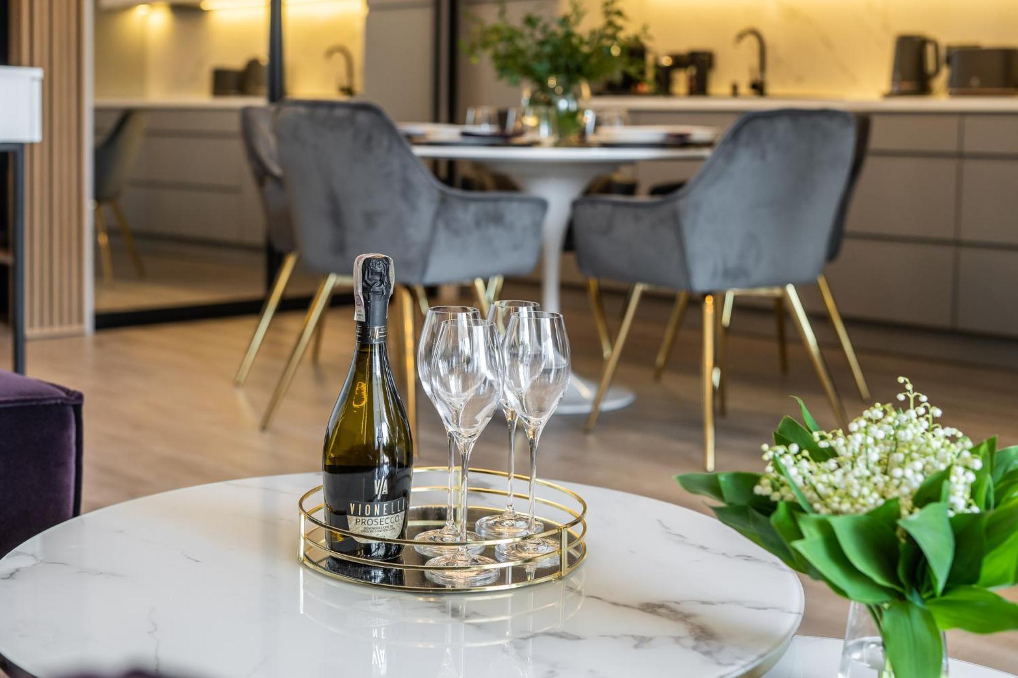Apartamenty Fenomen - Premium Porto Nadmorskie Tarasy W Kolobrzegu Luaran gambar