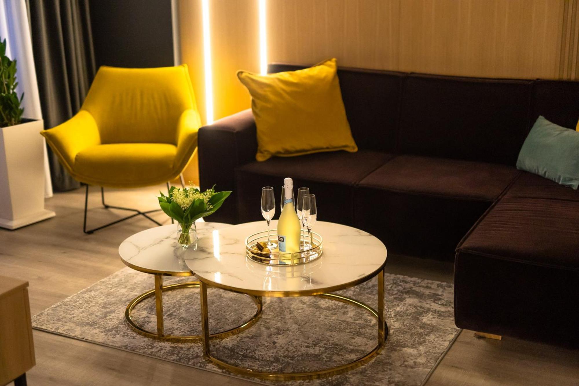 Apartamenty Fenomen - Premium Porto Nadmorskie Tarasy W Kolobrzegu Luaran gambar